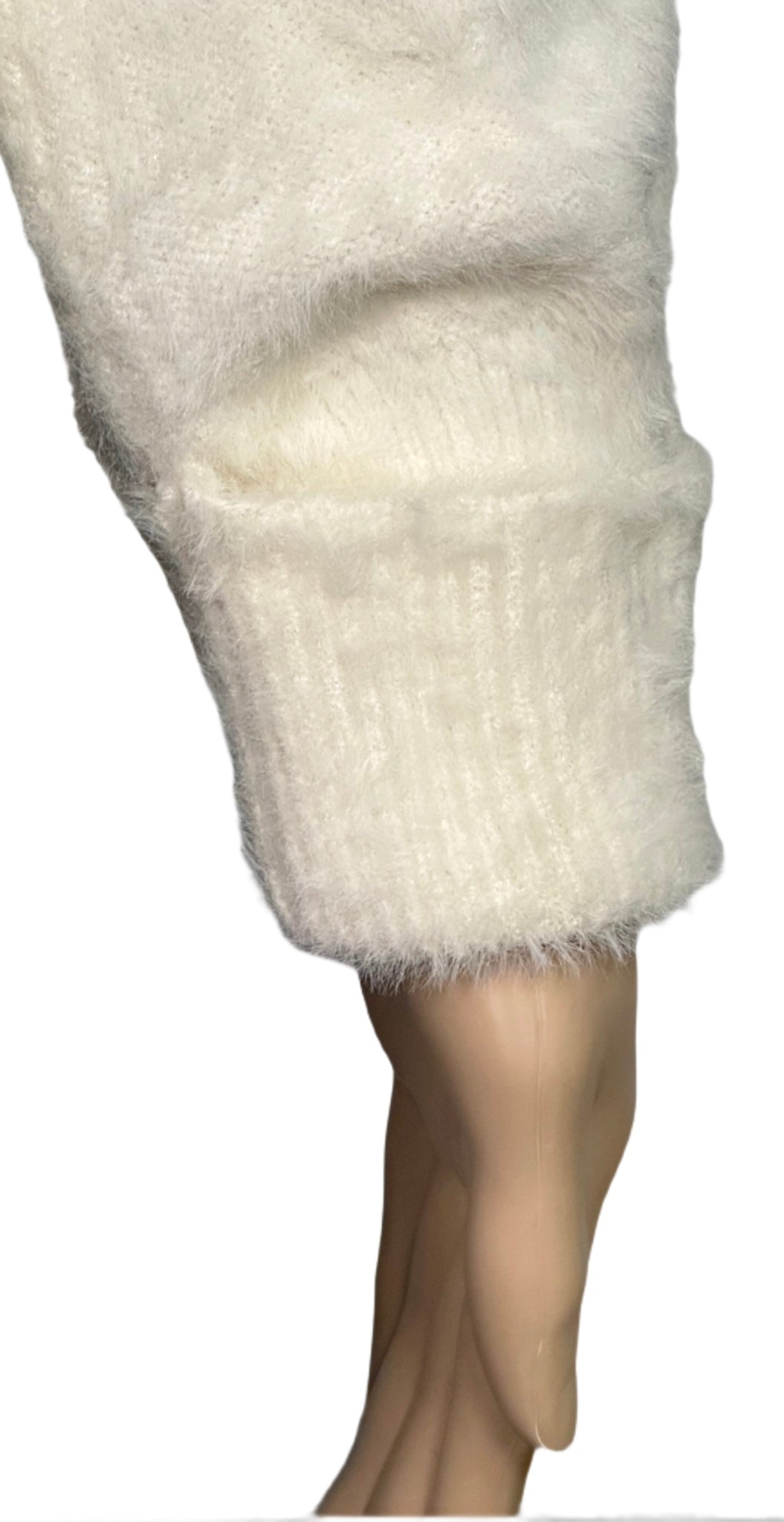 HIPPIE ROSE Eyelash Mock-Neck Cuffed Sweater