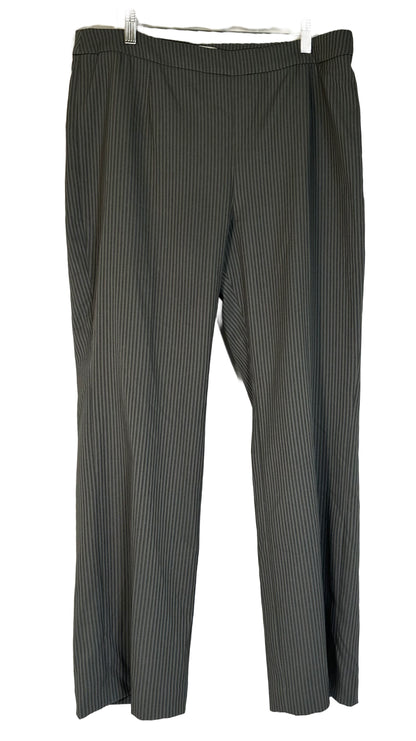 LE SUIT Women’s Pin Striped 2-Piece Suit