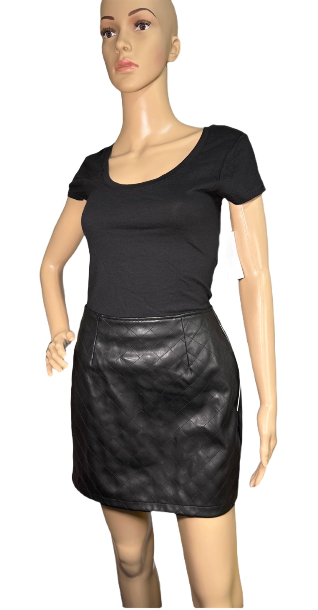 TINSELTOWN Quilted Faux-Leather Mini Skirt