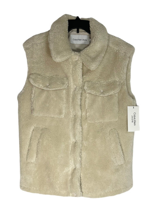 CALVIN KLEIN Woman’s Sherpa Snap-Front Vest